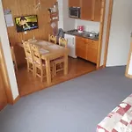 4 Pers., Balcon Sud-ouest, Proche Centre & Remontees, Equipe Cuisine & Tv, Garage - Fr-1-676-144 * Châtel
