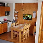 4 Pers., Balcon Sud-ouest, Proche Centre & Remontees, Equipe Cuisine & Tv, Garage - Fr-1-676-144 * Châtel
