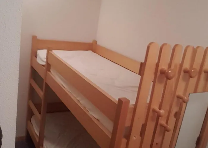 4 Pers., Balcon Sud-ouest, Proche Centre & Remontees, Equipe Cuisine & Tv, Garage - Fr-1-676-144 Appartement *